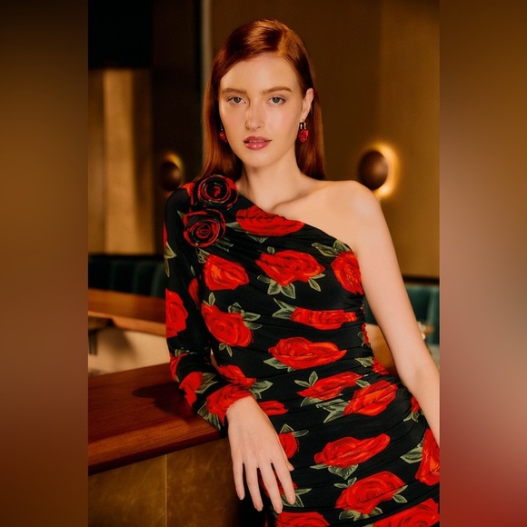 Farm Rio: Black Latin Roses 3d Flower One-Shoulder Draped Maxi Dress - Picture 4 of 10